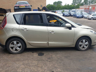 Renault Scenic 3 2010