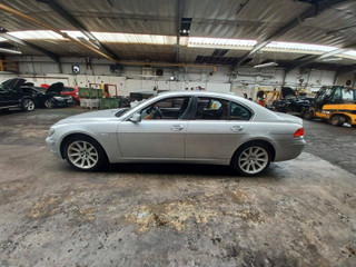 BMW 7 E65/E66/E67 рест. E65 2006