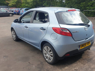 Mazda 2 DE 2008