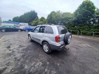 Toyota RAV4 2  (XA20) 2003