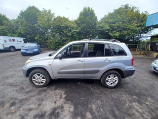 Toyota RAV4 2  (XA20) 2003