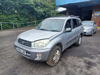 Toyota RAV4 2  (XA20) 2003