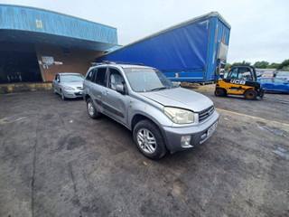 Toyota RAV4 2  (XA20) 2003