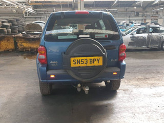 Jeep Cherokee 3 KJ 2003