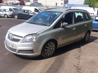 Opel Zafira 2  (B) 2005