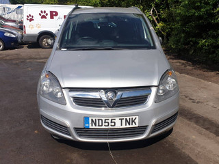 Opel Zafira 2  (B) 2005