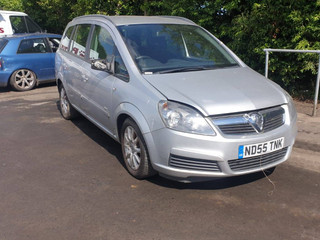 Opel Zafira 2  (B) 2005