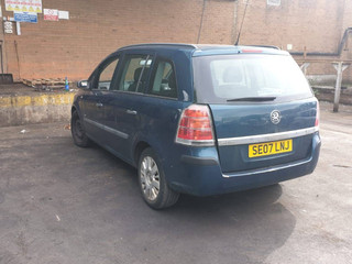 Opel Zafira 2  (B) 2007
