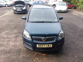 Opel Zafira 2  (B) 2007