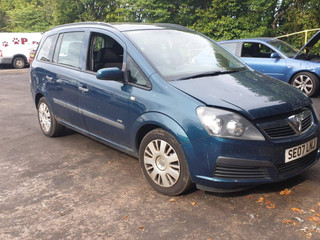 Opel Zafira 2  (B) 2007