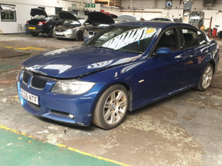BMW 3 E90/E91/E92/E93 E90 2006