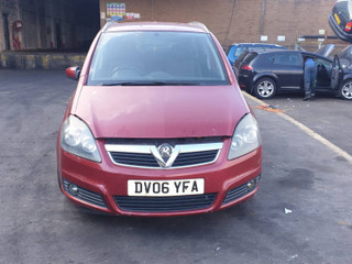 Opel Zafira 2  (B) 2006
