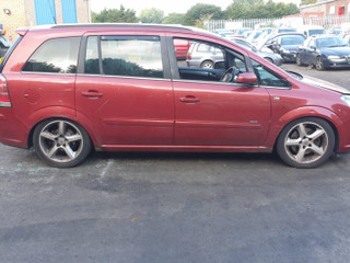 Opel Zafira 2  (B) 2006