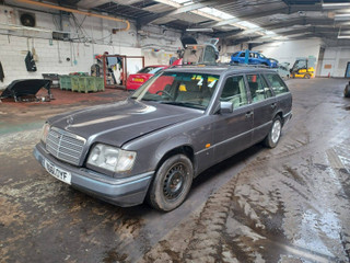 Mercedes-Benz E-Класс W124 рест. S124 1995