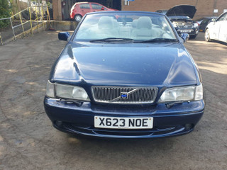 Volvo C70 2000