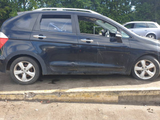 Honda FR-V  BE5 2005