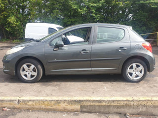 Peugeot 207 2006