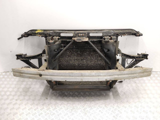 передняя панель крепления облицовки (телевизор) BMW X3 E83 2006, 2.0 л., D, M47 D20 (204D4), дизель, 6МКПП, silbergrau, внедорожник 5 дв., полный привод, правый руль, 6925702, 64006735, 7789793, 51113439780, 51643419945
