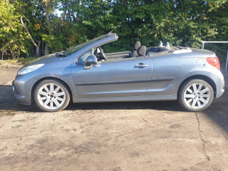 Peugeot 207CC 2007