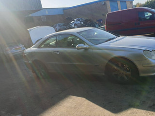 Mercedes-Benz CLK-Класс C209/A209 рест. C209 2005