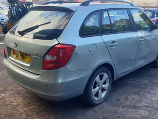Skoda Fabia 2  рест. 5J 2011