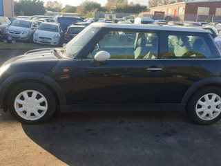 Mini Cooper  R50 2002