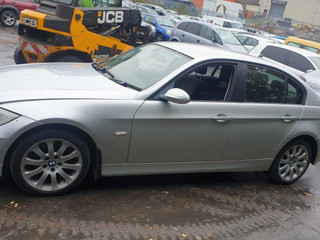 BMW 3 E90/E91/E92/E93 E90 2006