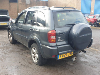Toyota RAV4 2  (XA20) рест. 2005