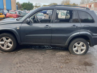 Toyota RAV4 2  (XA20) рест. 2005
