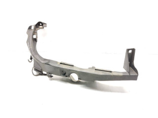 крепление фары левой BMW 3 серия E90/E91/E92/E93 E90 2006, 2.0 л., D, M47N 204 D4, дизель, 6МКПП, le mans blau / 381, седан, задний привод, правый руль, 51647116708