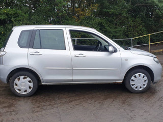 Mazda 2 рест. DY 2006