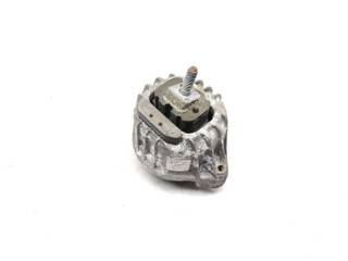 подушка крепления двигателя BMW 3 серия E90/E91/E92/E93 E92 2007, 2.0 л., D, N47 D20 A, дизель, 6МКПП, karmesinrot/ a61, купе, задний привод, правый руль, 13981112