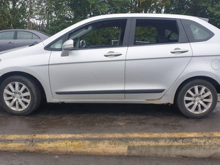 Honda FR-V  BE5 2008