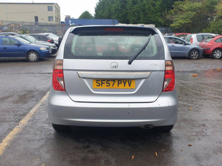 Honda FR-V  BE5 2008