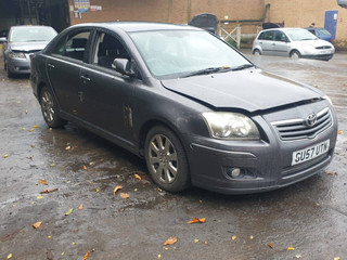 Toyota Avensis 2  (T250) рест. 2007