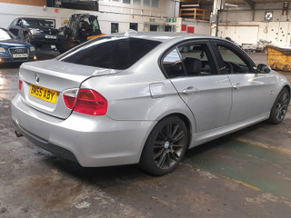 BMW 3 E90/E91/E92/E93 E90 2005