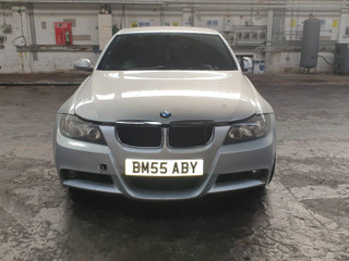 BMW 3 E90/E91/E92/E93 E90 2005