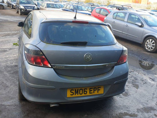 Opel Astra GTC H 2006