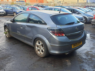 Opel Astra GTC H 2006
