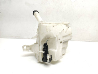 бачок омывателя Ford Focus 3 поколение 2013, 1.0 л., Ti, M2DA, бензин, 5МКПП, frozen white, хетчбэк 5 дв., передний привод, правый руль, BV6117B613AC