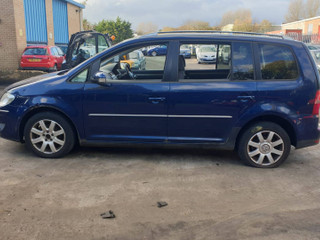 Volkswagen Touran рест. 2007