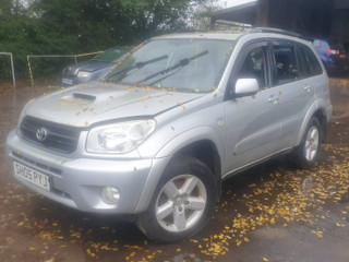 Toyota RAV4 2  (XA20) рест. 2005