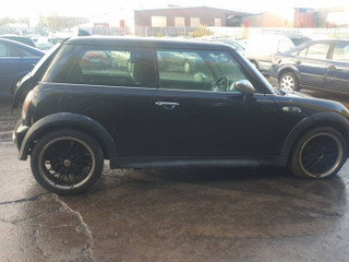 Mini Cooper  R50 2003