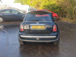 Mini Cooper  R50 2003