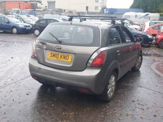 Kia Rio 2  рест. JB 2010