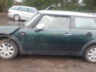 Mini Cooper  R50 2003