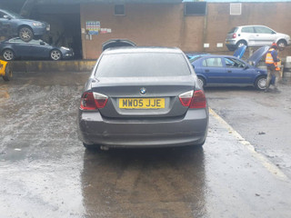 BMW 3 E90/E91/E92/E93 E90 2005