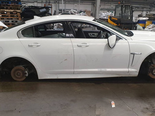 Jaguar XF рест. 250 2012