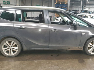 Opel Zafira 3  (C) 2013