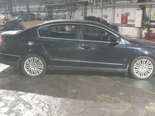 Volkswagen Passat B6 2006